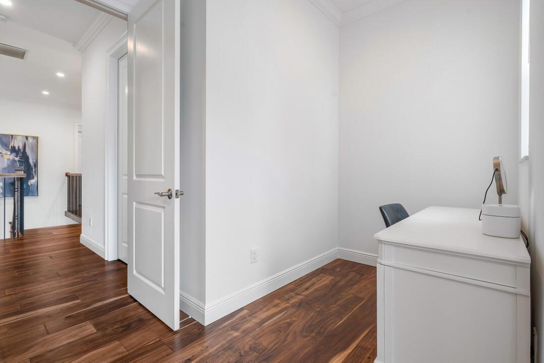 BOCA RATON RIVIERA UNIT D - Residential