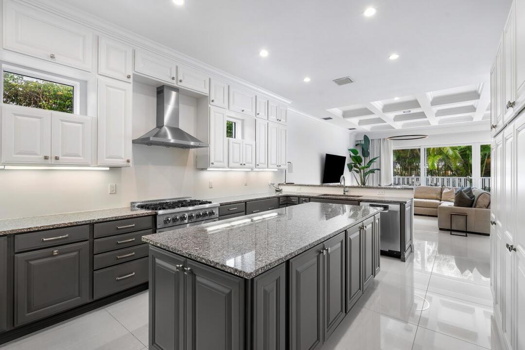 BOCA RATON RIVIERA UNIT D - Residential