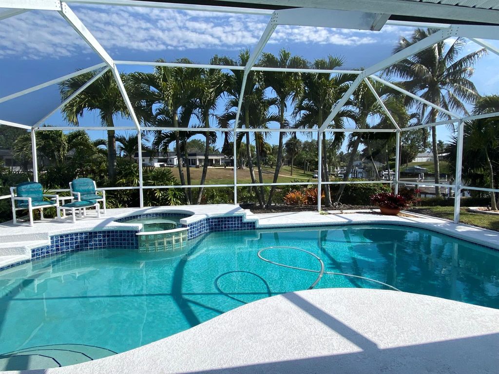 Photo of 673 SE Calmoso Drive, Port Saint Lucie, FL 34983 (MLS # R10975796)