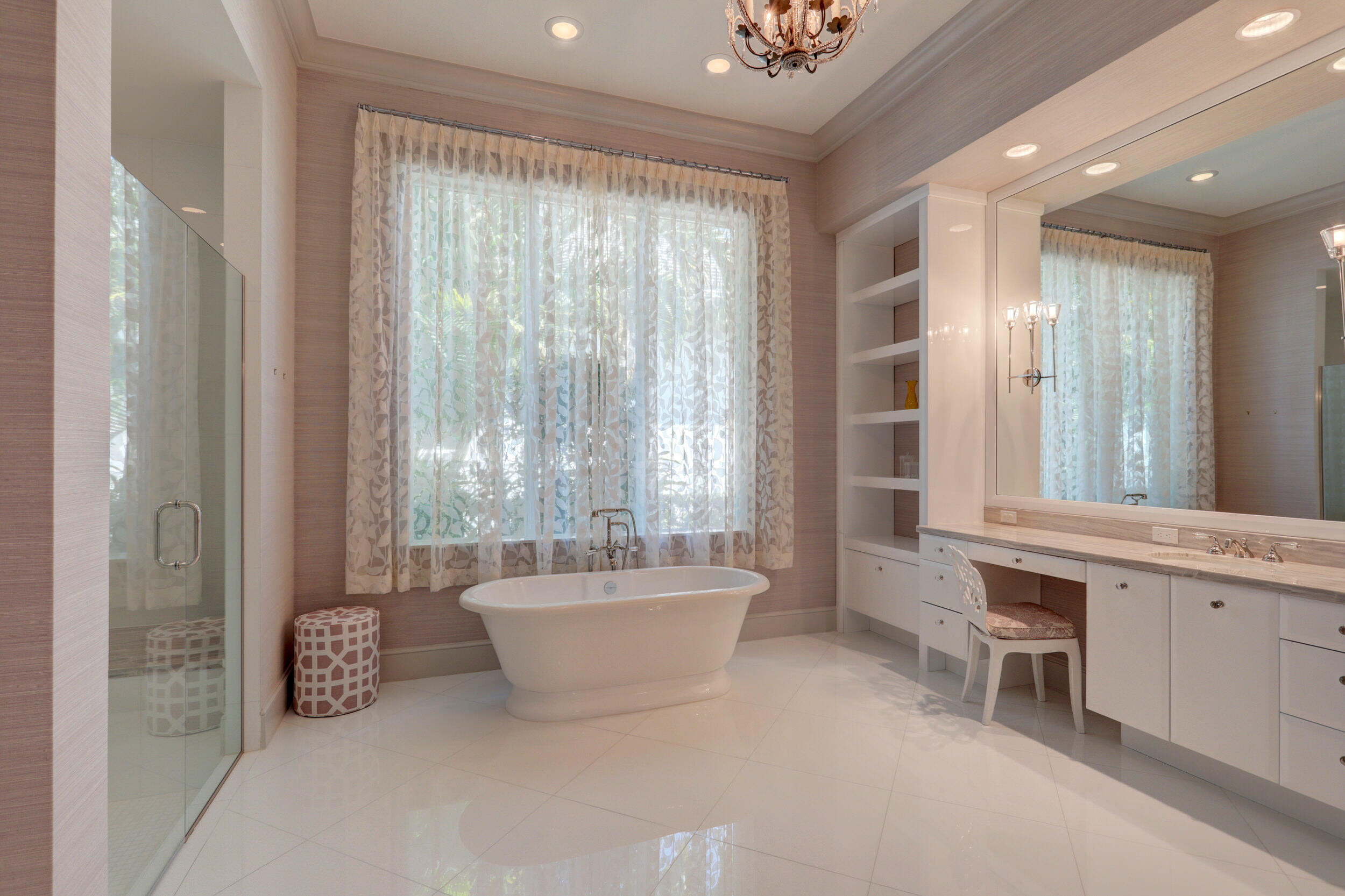 OLD PALM PL - Residential