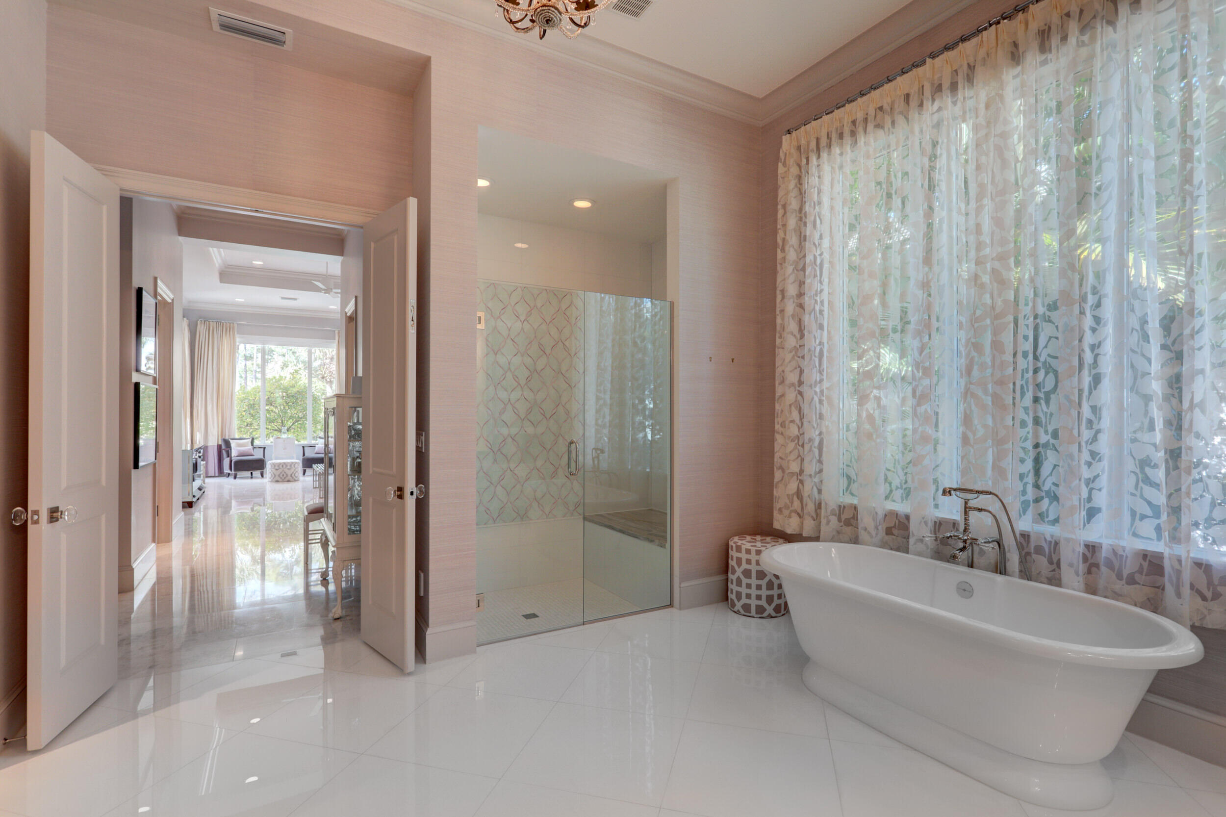 OLD PALM PL - Residential