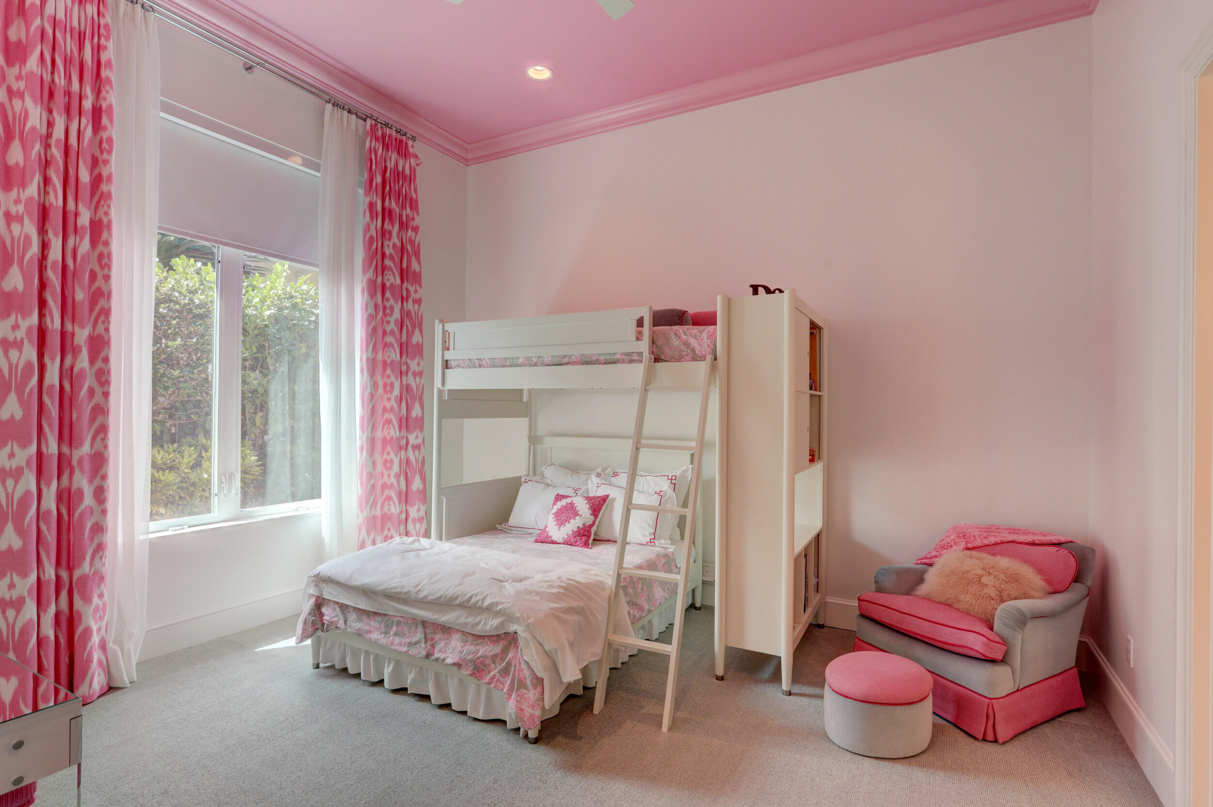 OLD PALM PL - Residential