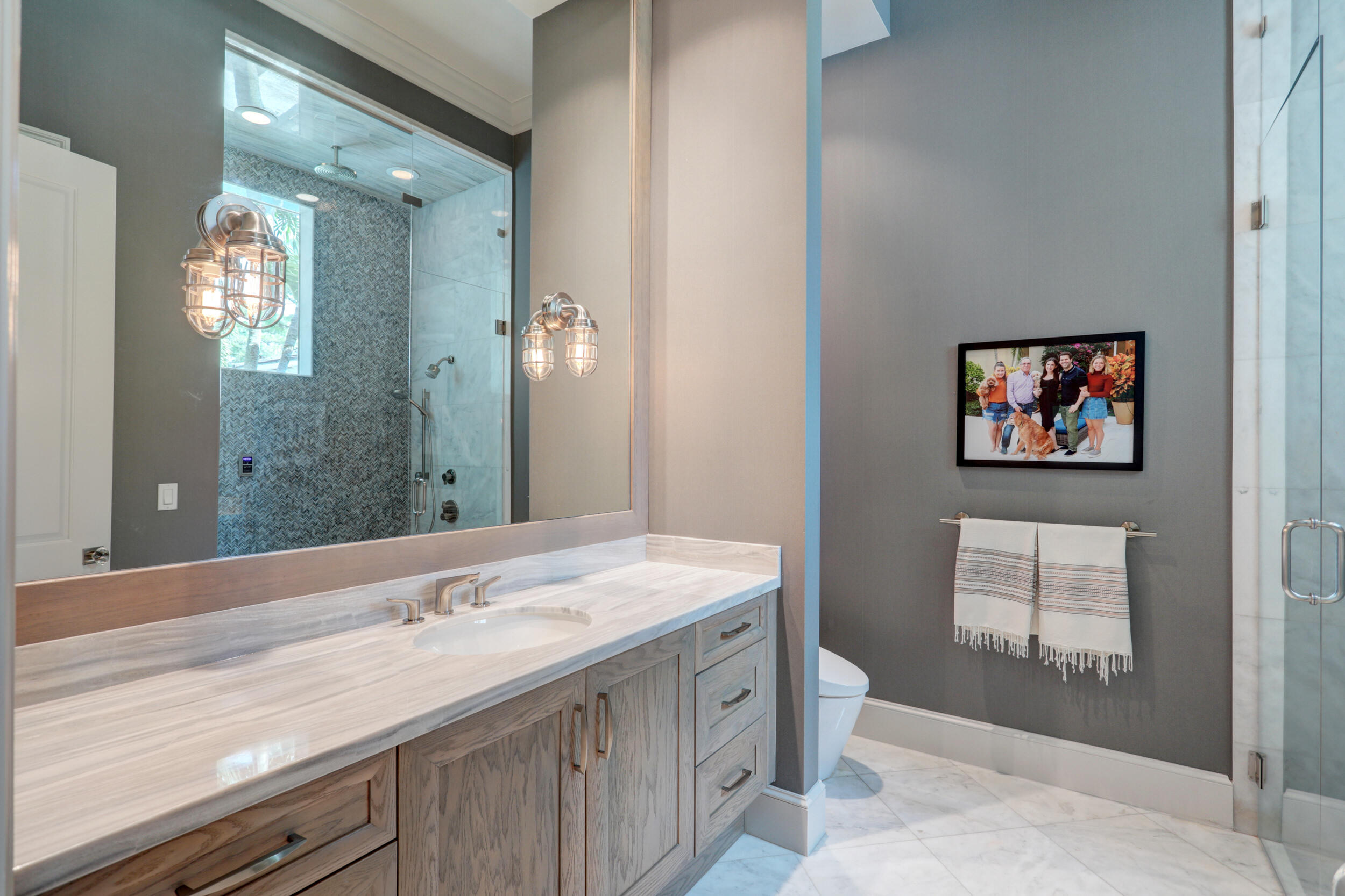 OLD PALM PL - Residential