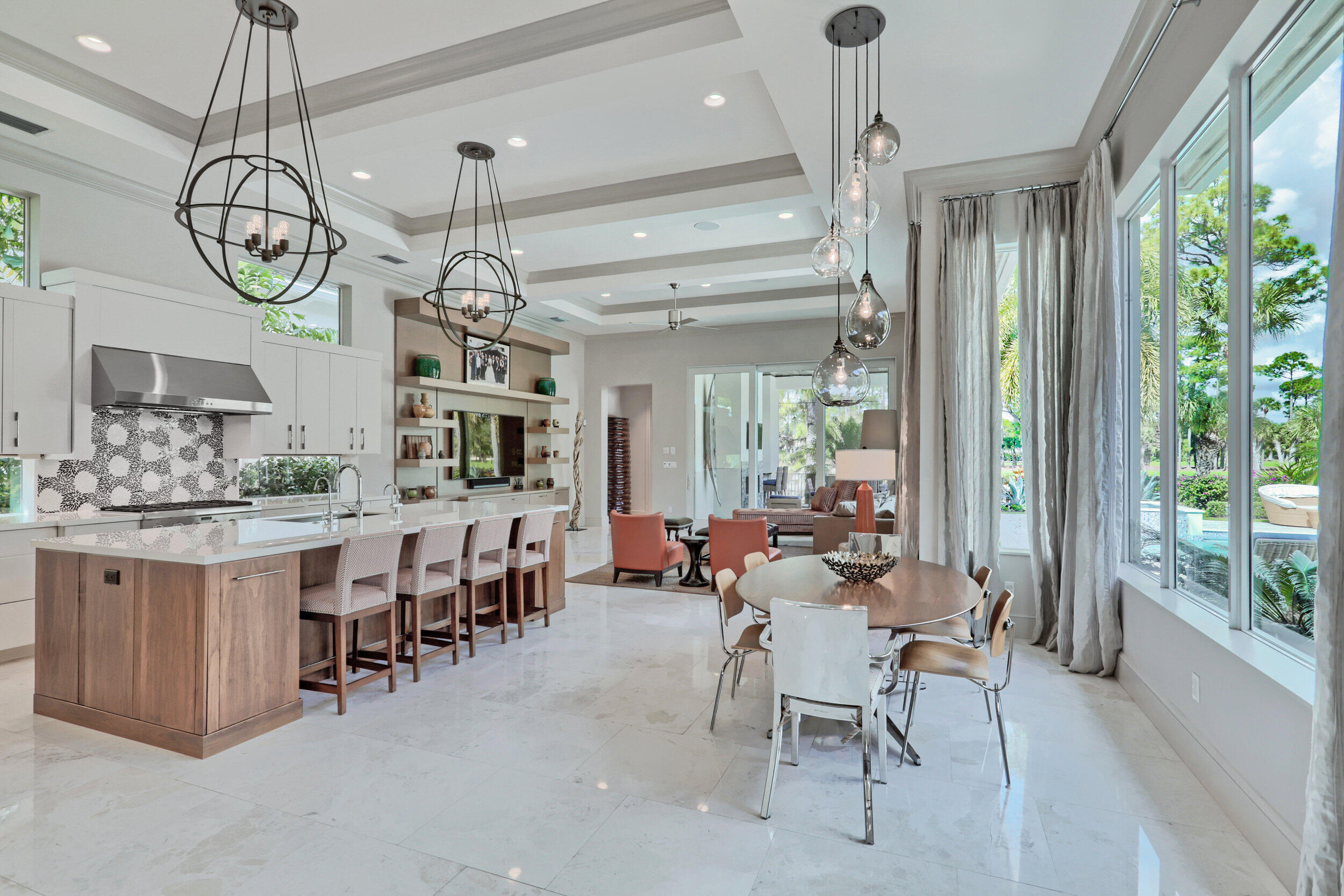 OLD PALM PL - Residential