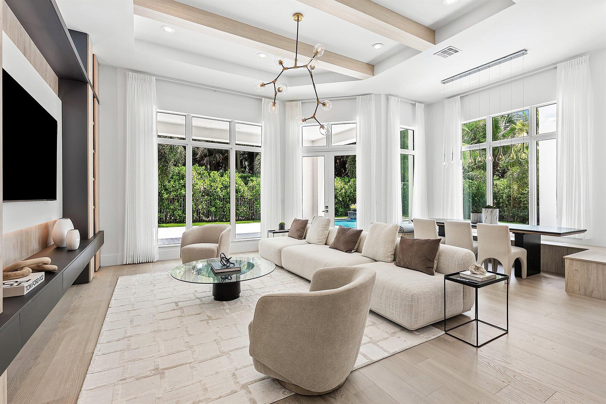 The OAKS AT BOCA RATON 4 - Residential