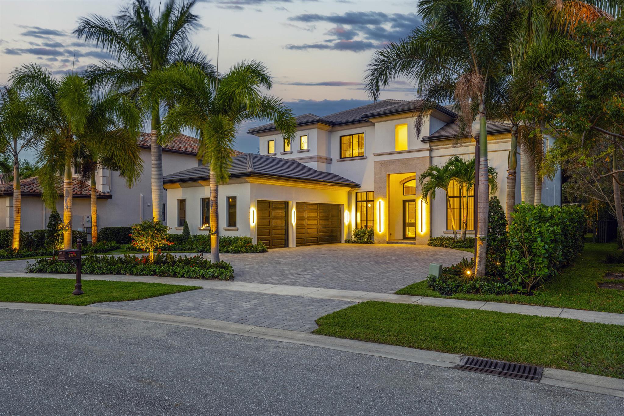 The OAKS AT BOCA RATON 4 - Residential