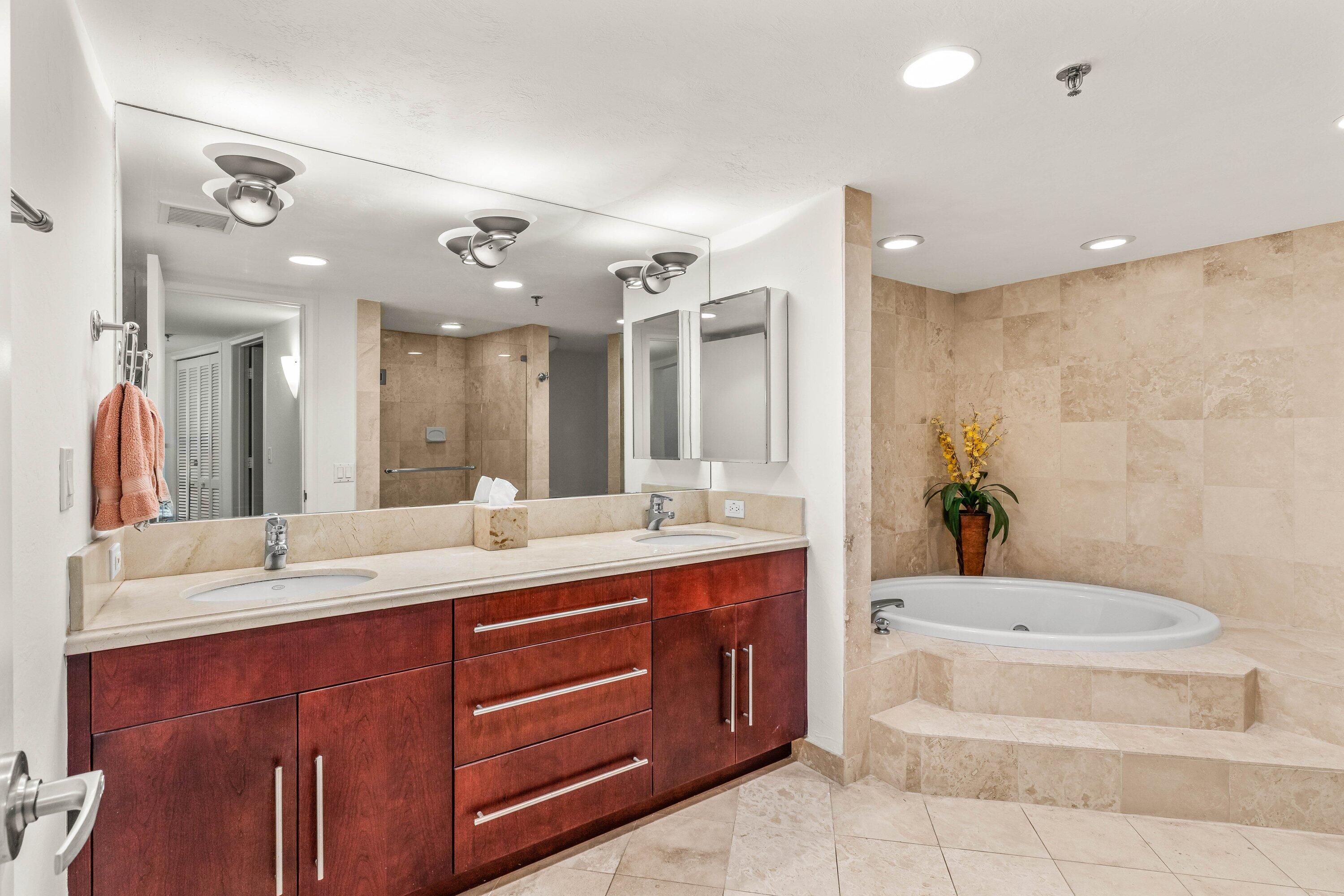 THIRTY-THREE SIXTY CONDO - Residential