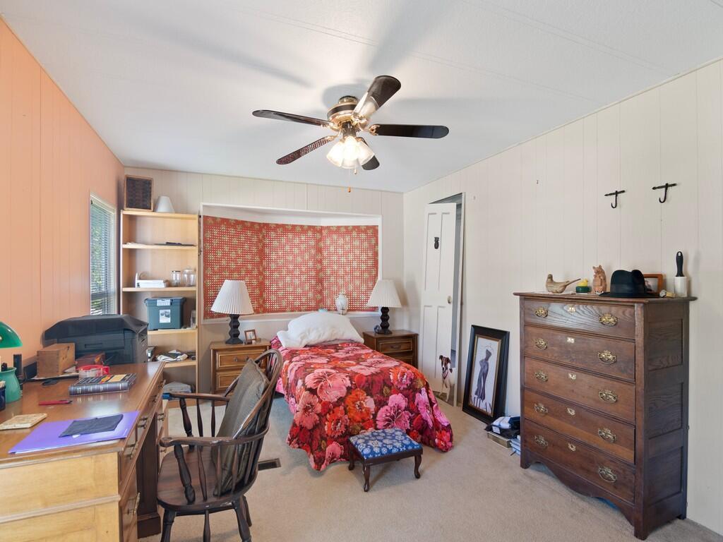 Spanish Lakes Riverfront - Residential