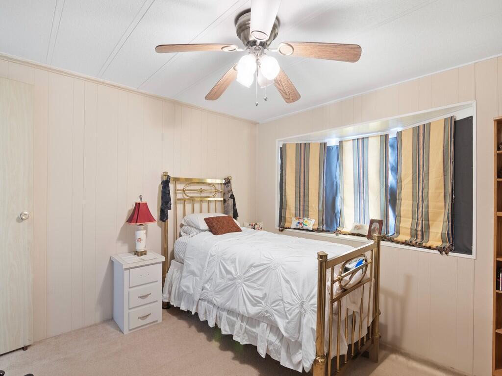 Spanish Lakes Riverfront - Residential