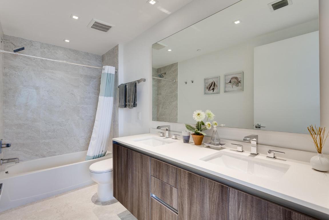 ARIA ON THE BAY CONDO - Residential