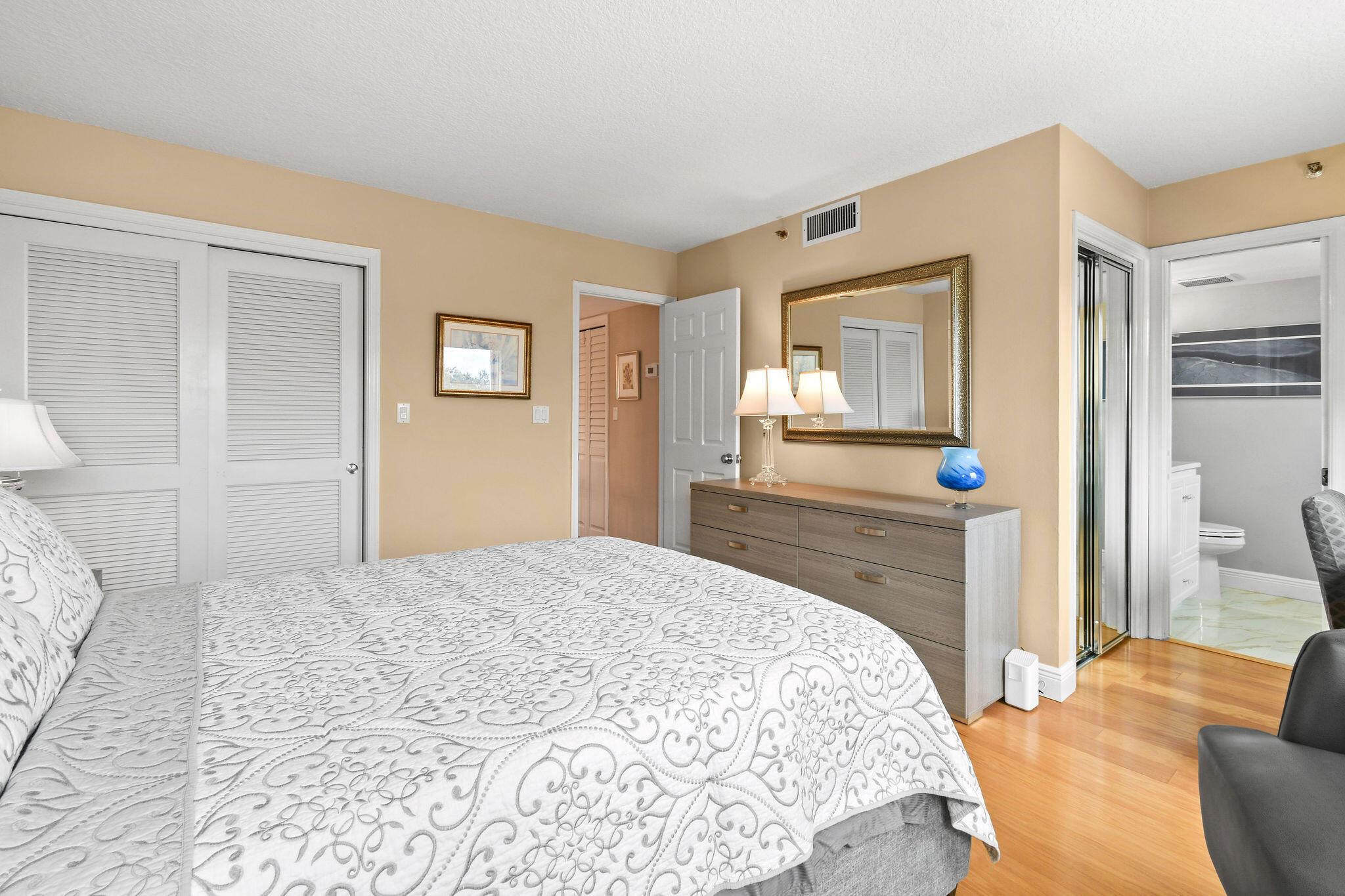 EVERGLADES OF NORTH PALM - Residential