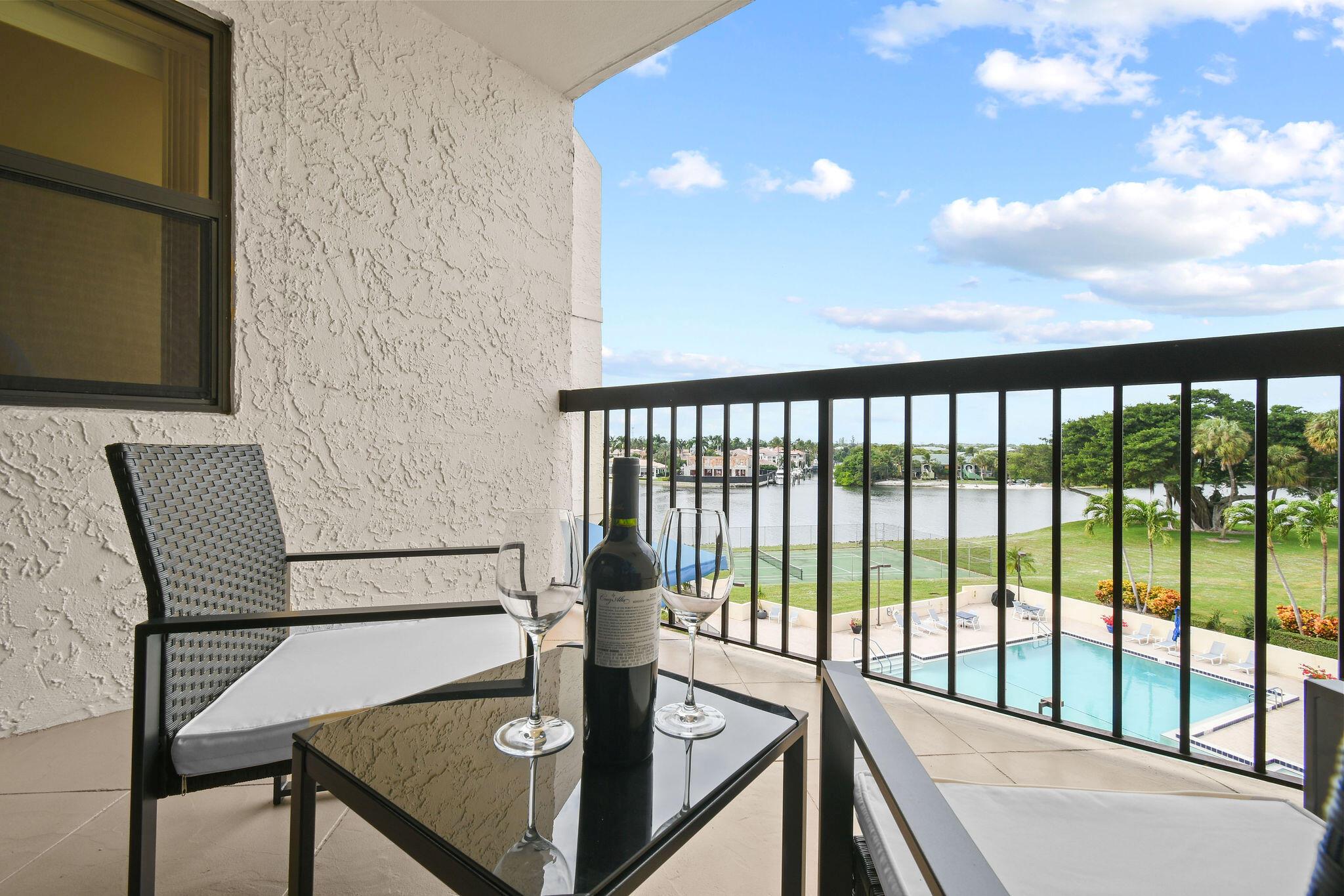 EVERGLADES OF NORTH PALM - Residential