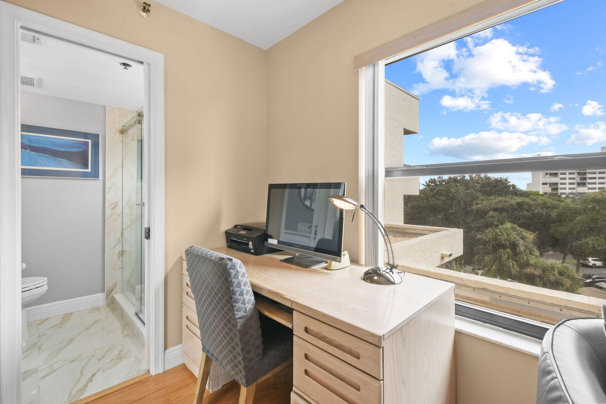 EVERGLADES OF NORTH PALM - Residential