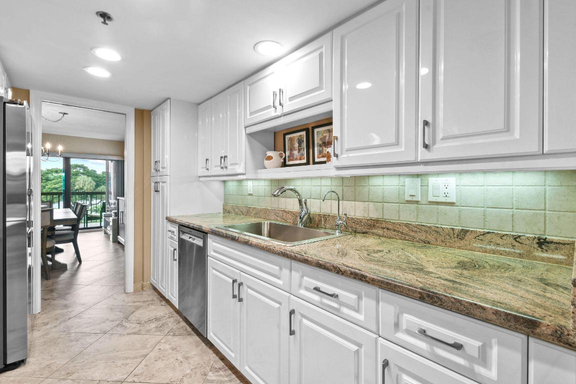 EVERGLADES OF NORTH PALM BEACH - Residential