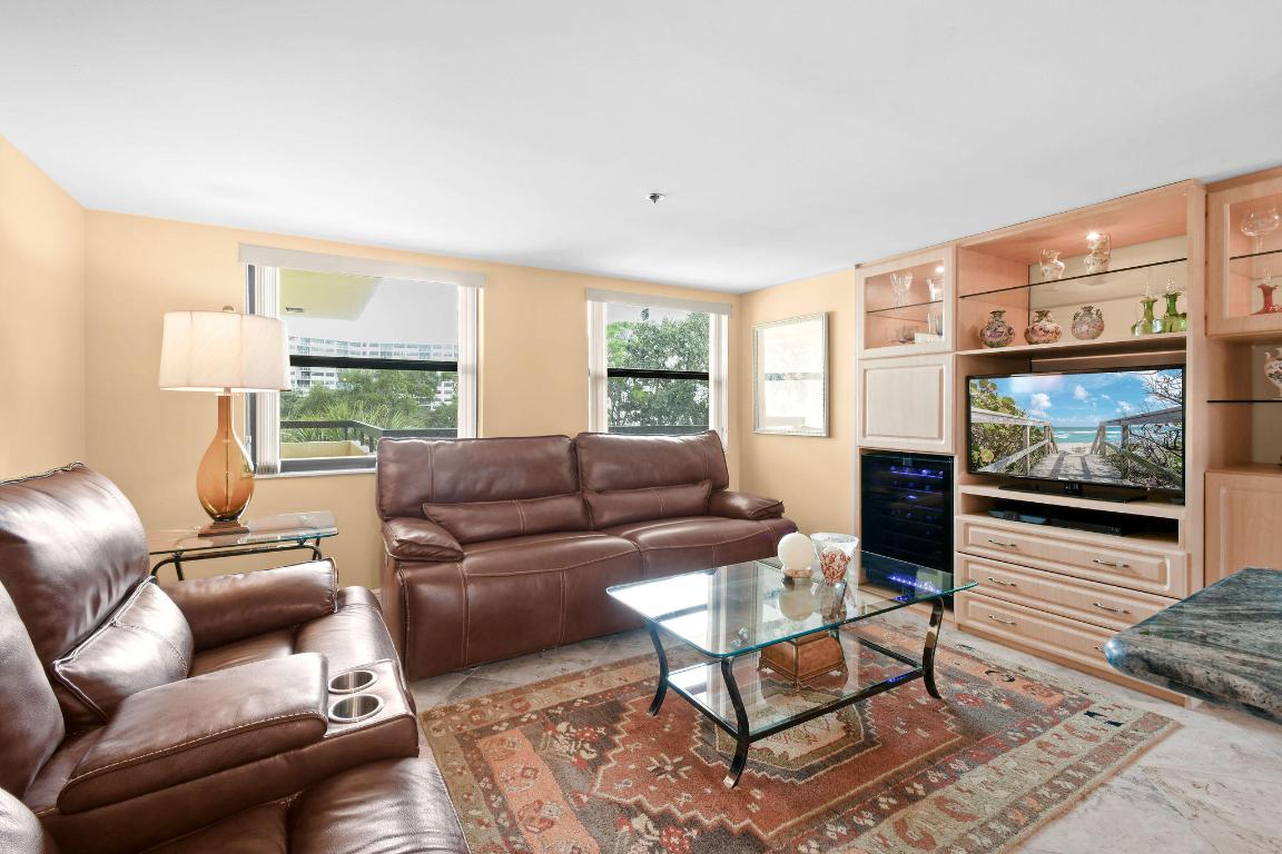 EVERGLADES OF NORTH PALM BEACH - Residential