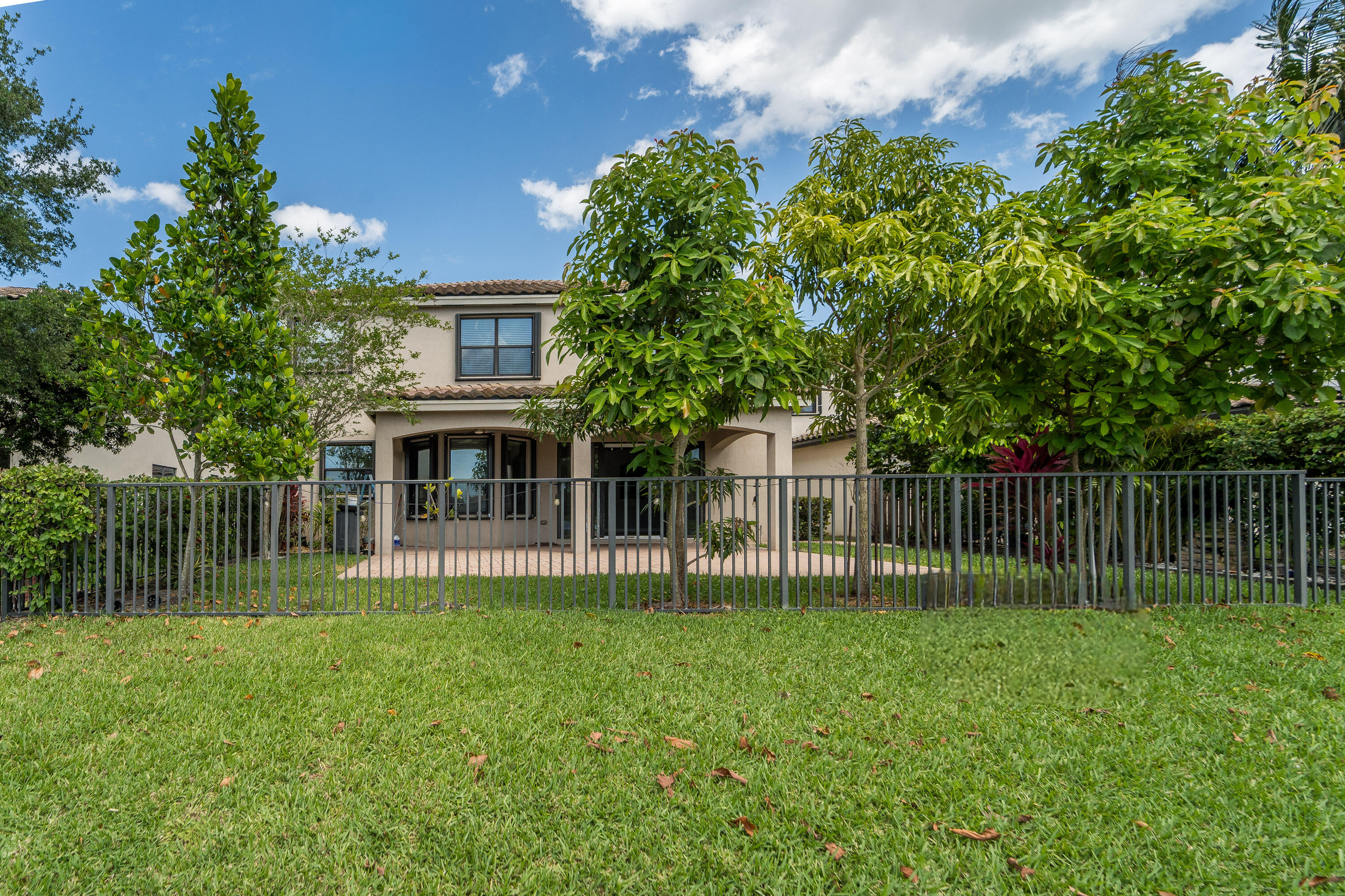 GULFSTREAM PRESERVE - Residential