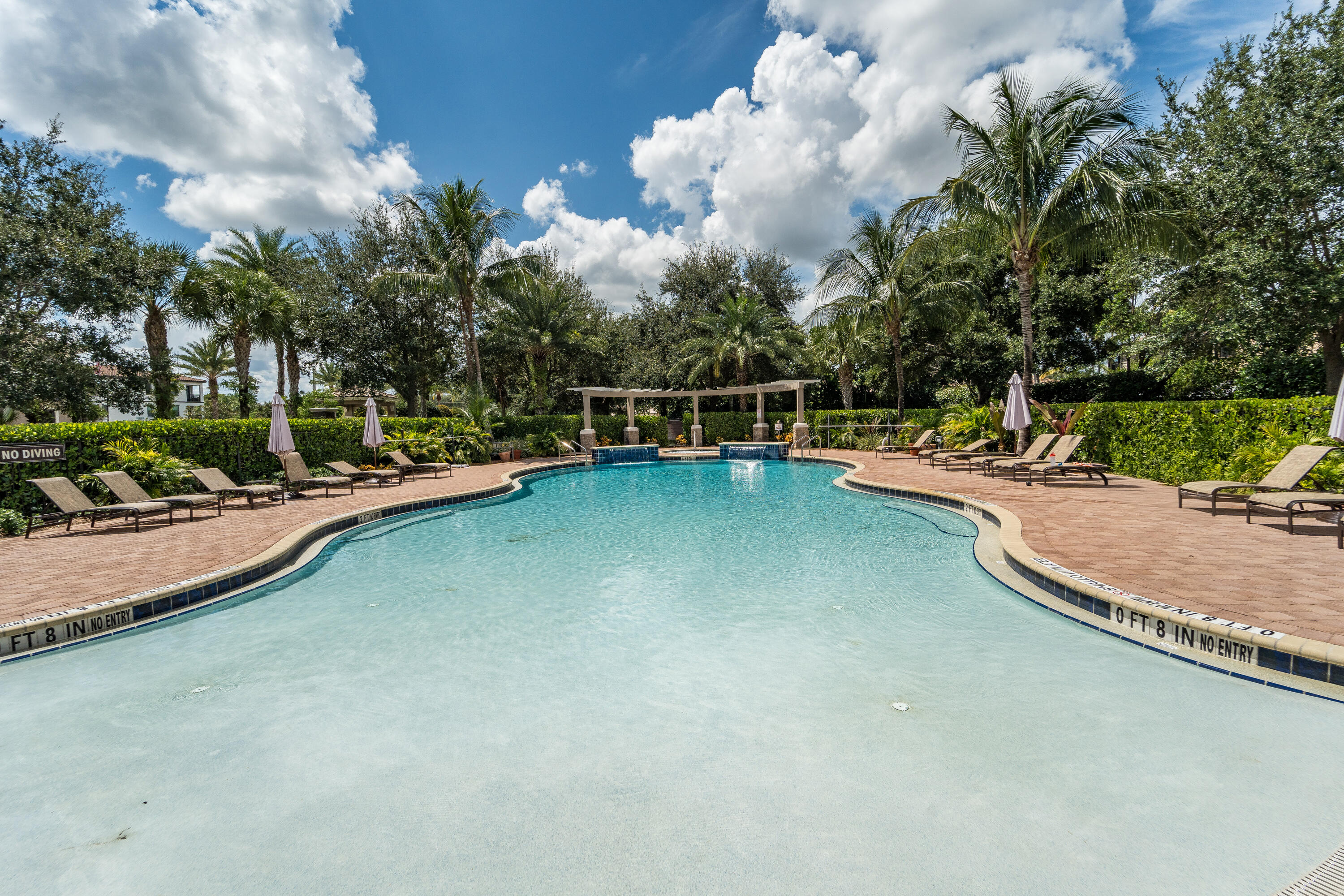 GULFSTREAM PRESERVE - Residential