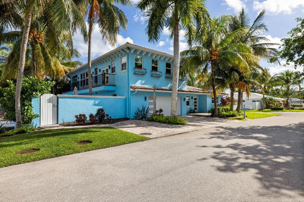 Photo of 100 Neptune Drive, Hypoluxo, FL 33462 (MLS # R11146008)