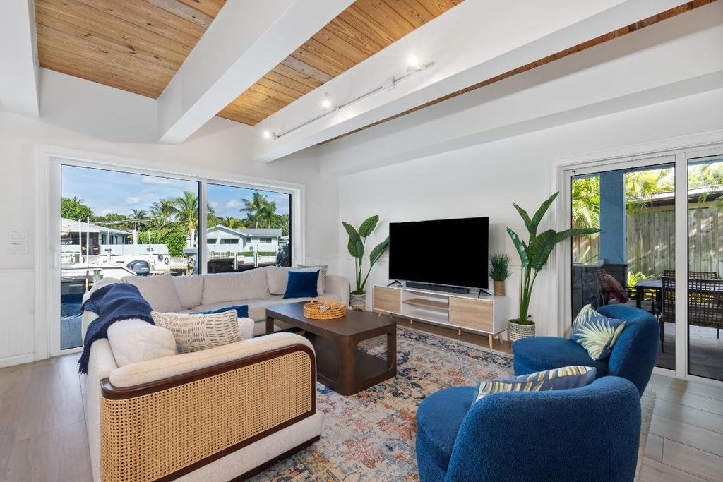 Photo of 100 Neptune Drive, Hypoluxo, FL 33462 (MLS # R11146008)