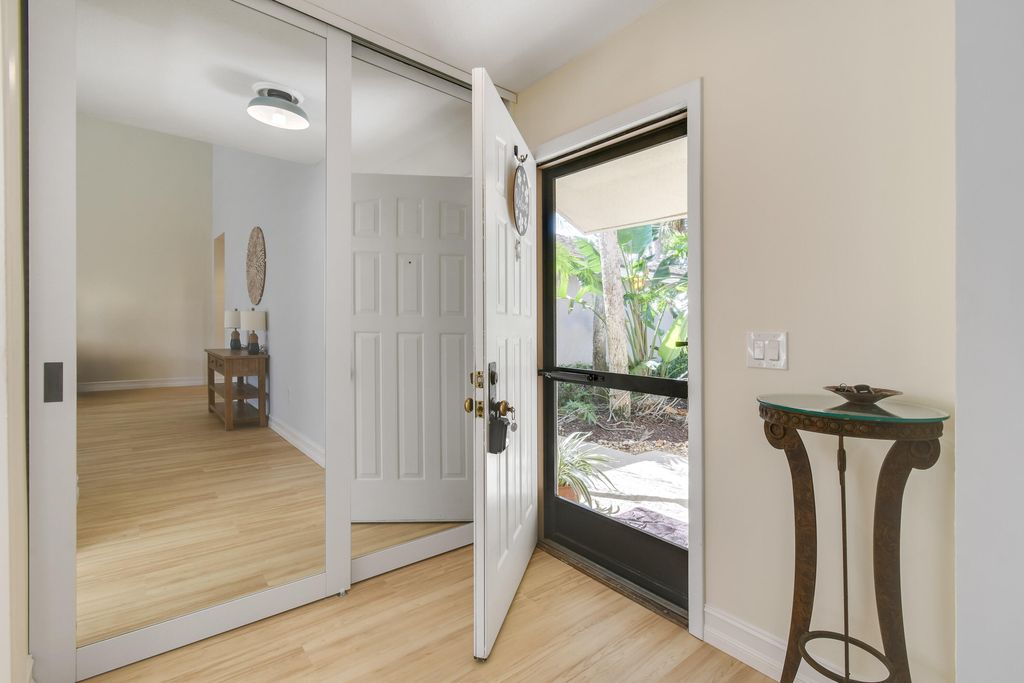 Photo of 137 Harbourside Circle, Jupiter, FL 33477 (MLS # B26026474)