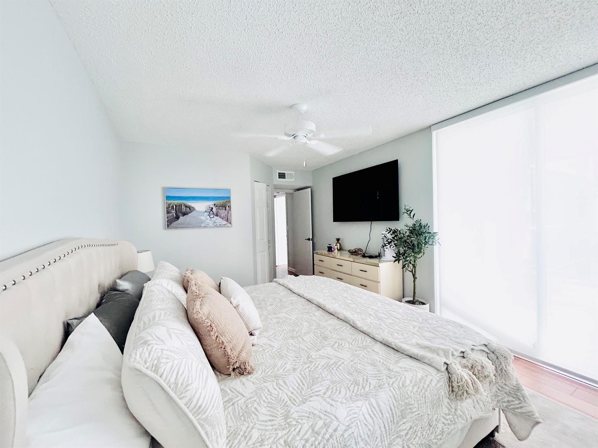 JUPITER BAY ONE THRU SIX - Residential Lease