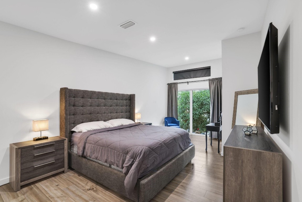 Silver Engrave - Residential