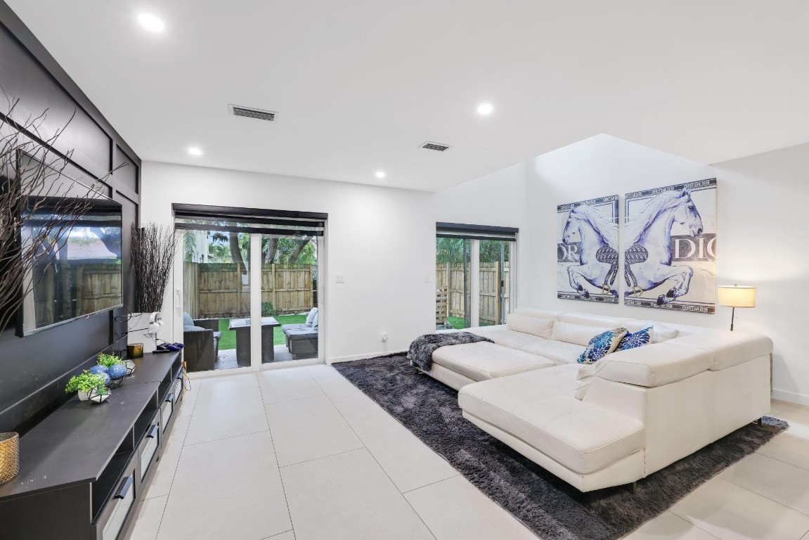 Silver Engrave - Residential