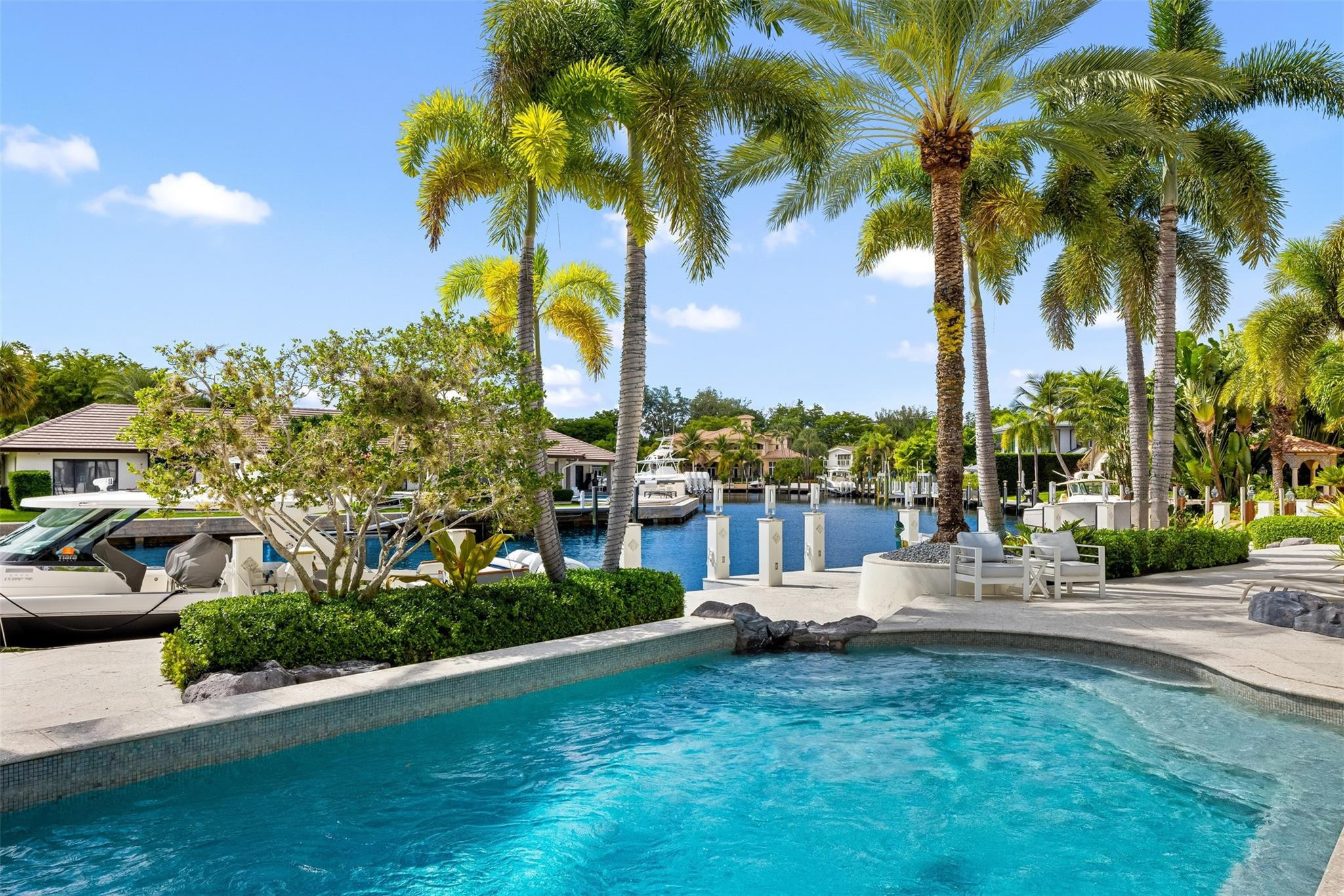 BAY COLONY SECTION OF THE - Residential