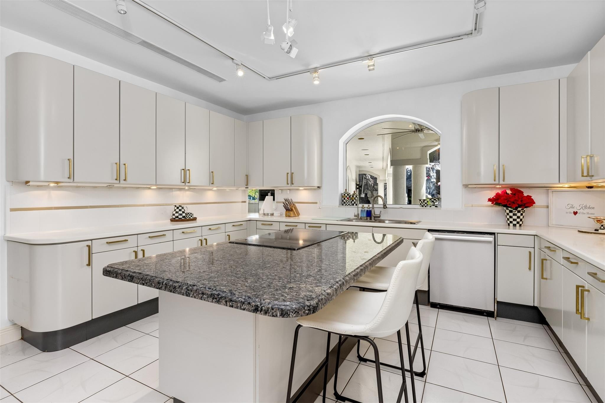 BAY COLONY SECTION OF THE - Residential