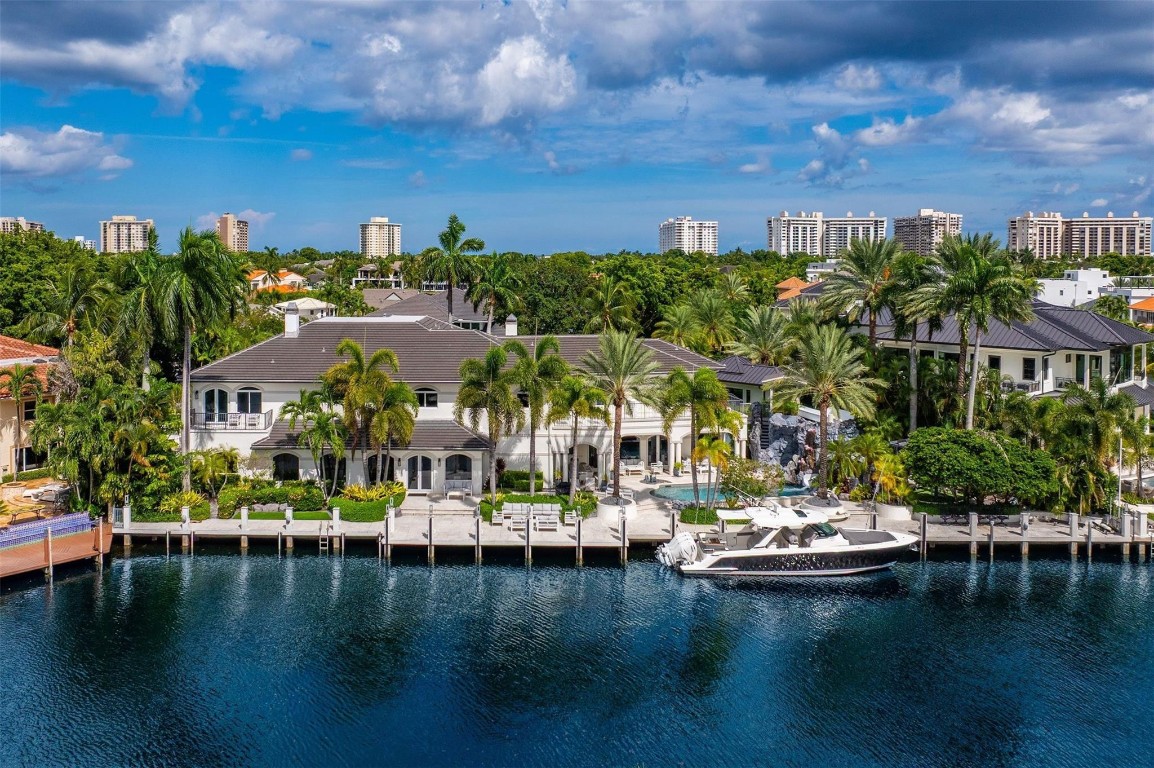 BAY COLONY SECTION OF THE - Residential