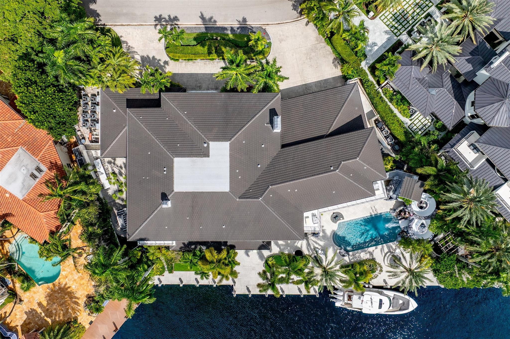 BAY COLONY SECTION OF THE - Residential