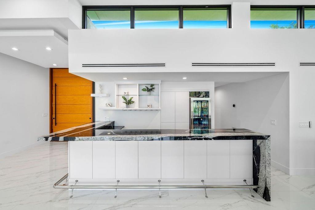 SEA RANCH LAKES - Residential