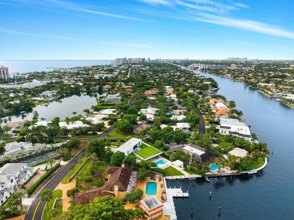 SEA RANCH LAKES - Residential