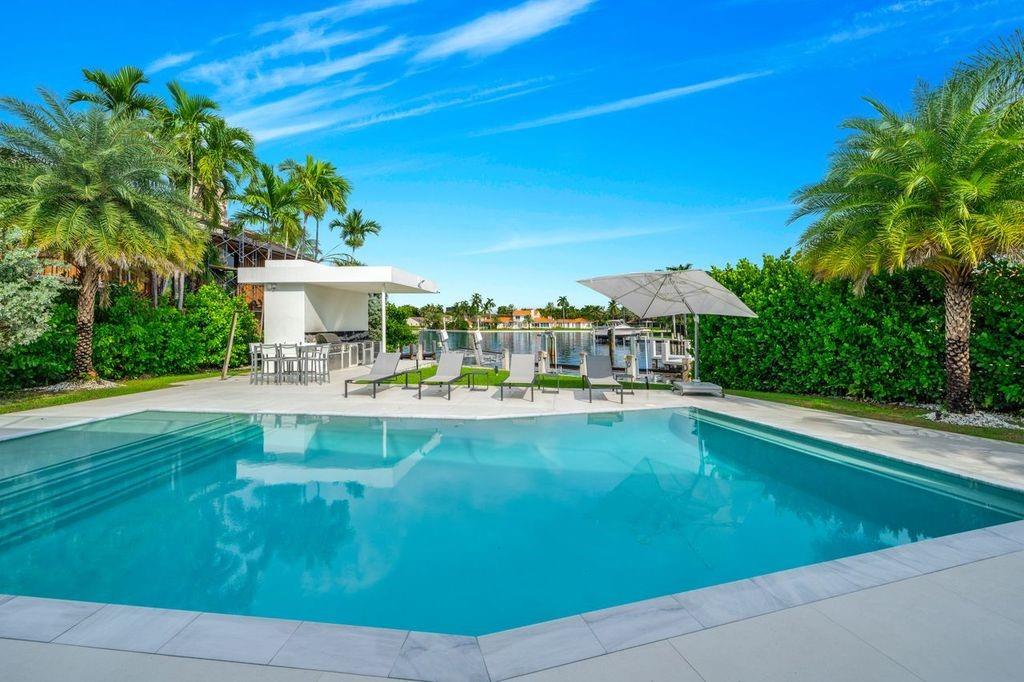 SEA RANCH LAKES - Residential