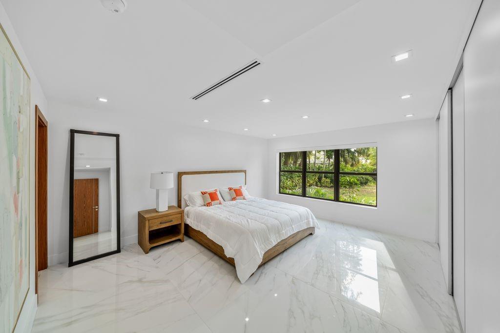 SEA RANCH LAKES - Residential