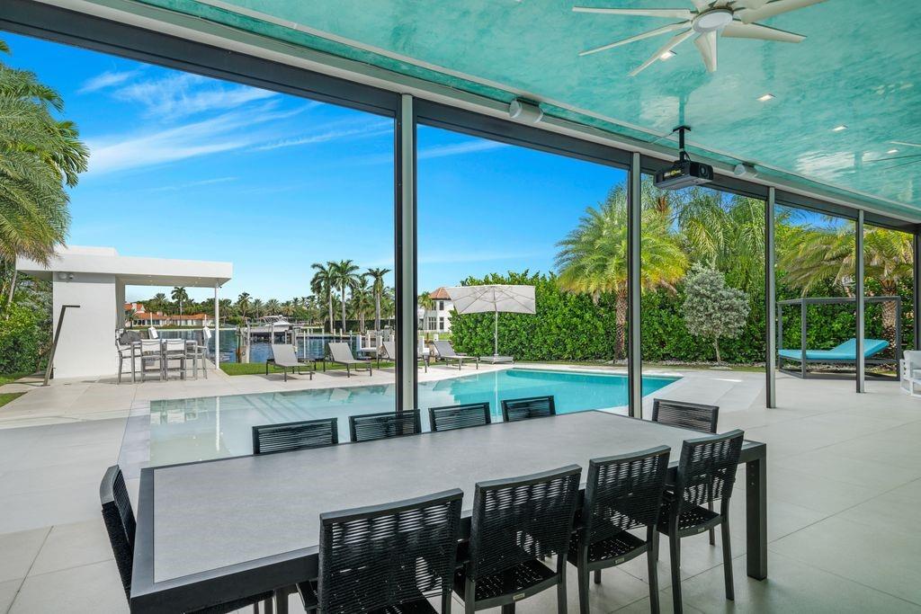 SEA RANCH LAKES - Residential