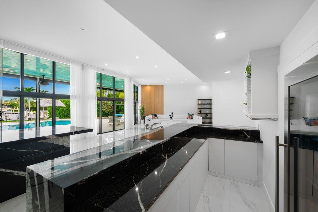 SEA RANCH LAKES - Residential