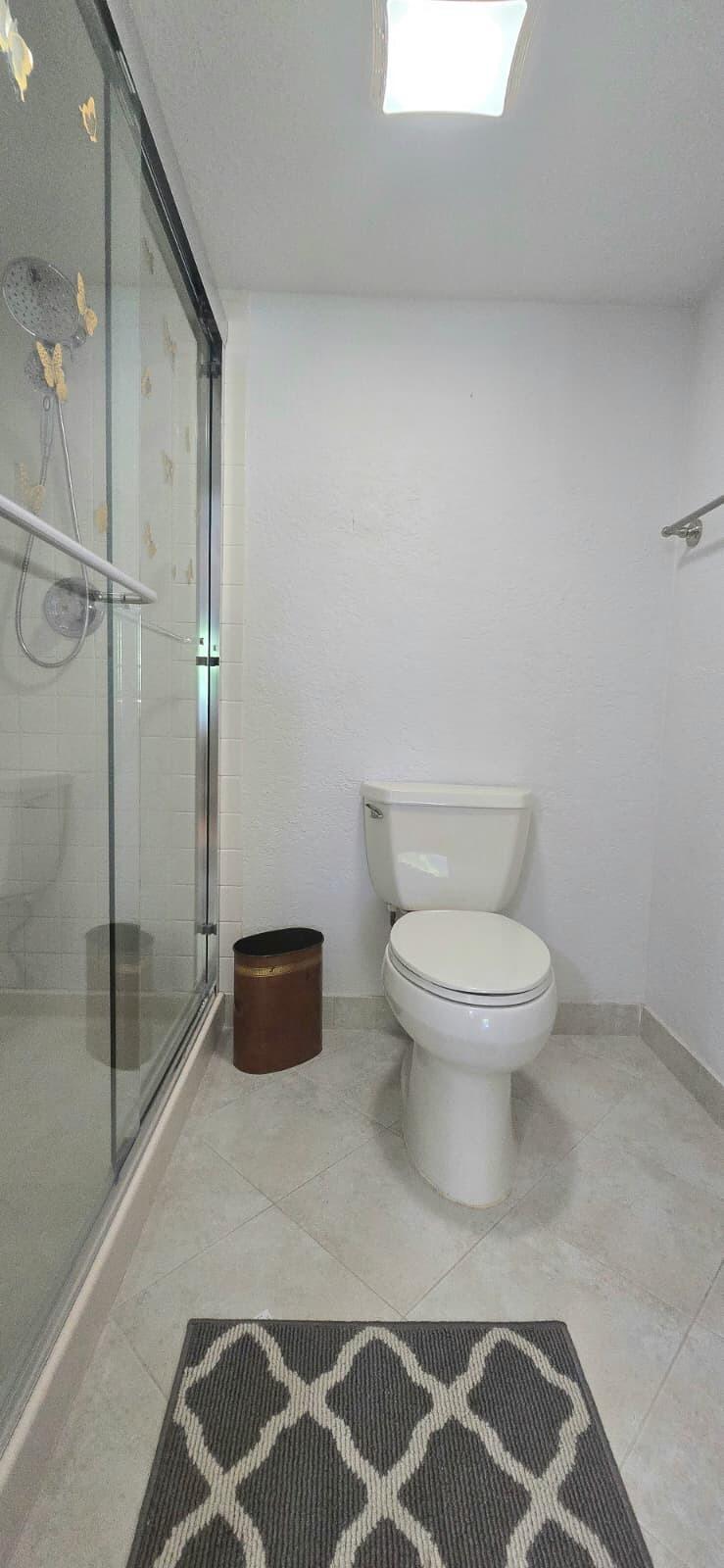 2601 NASSAU Bend E1