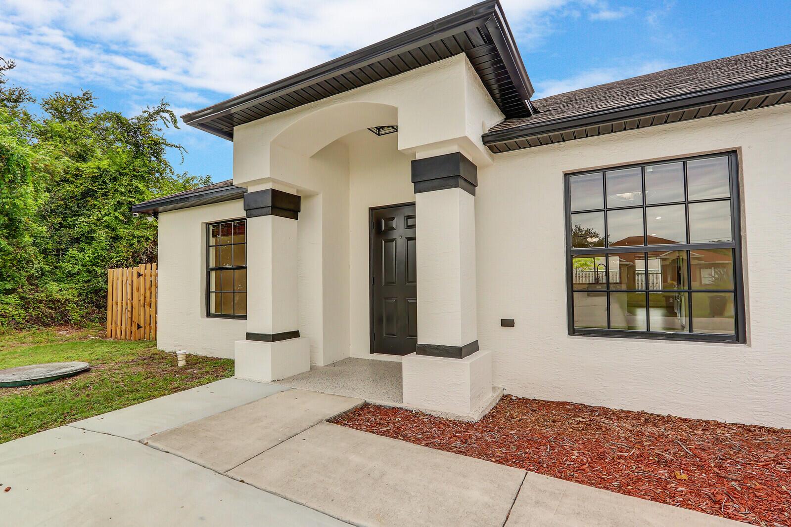 PORT ST LUCIE SECTION 34 - Residential