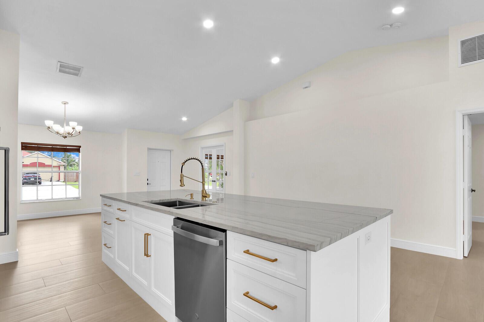 PORT ST LUCIE SECTION 34 - Residential