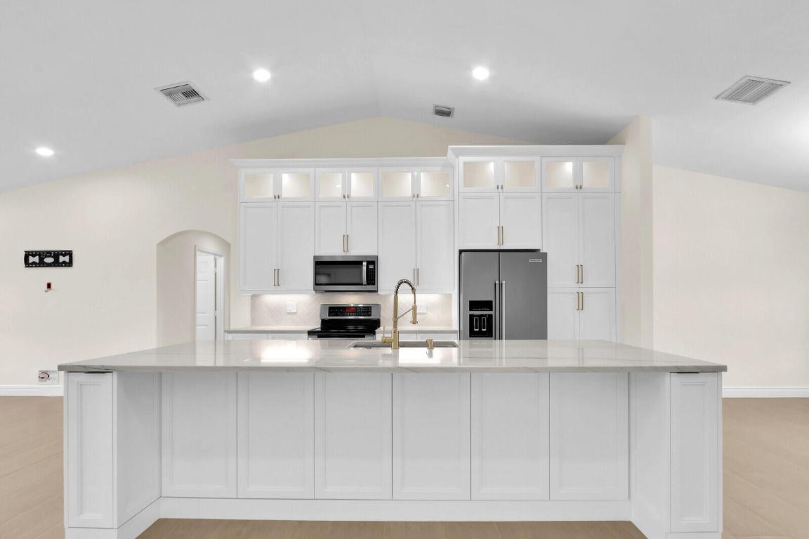 PORT ST LUCIE SECTION 34 - Residential