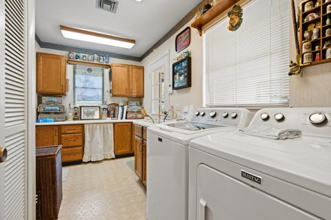 Tiny photo for 4680 SE Glen Ridge Trail, Stuart, FL 34997 (MLS # B26053478)