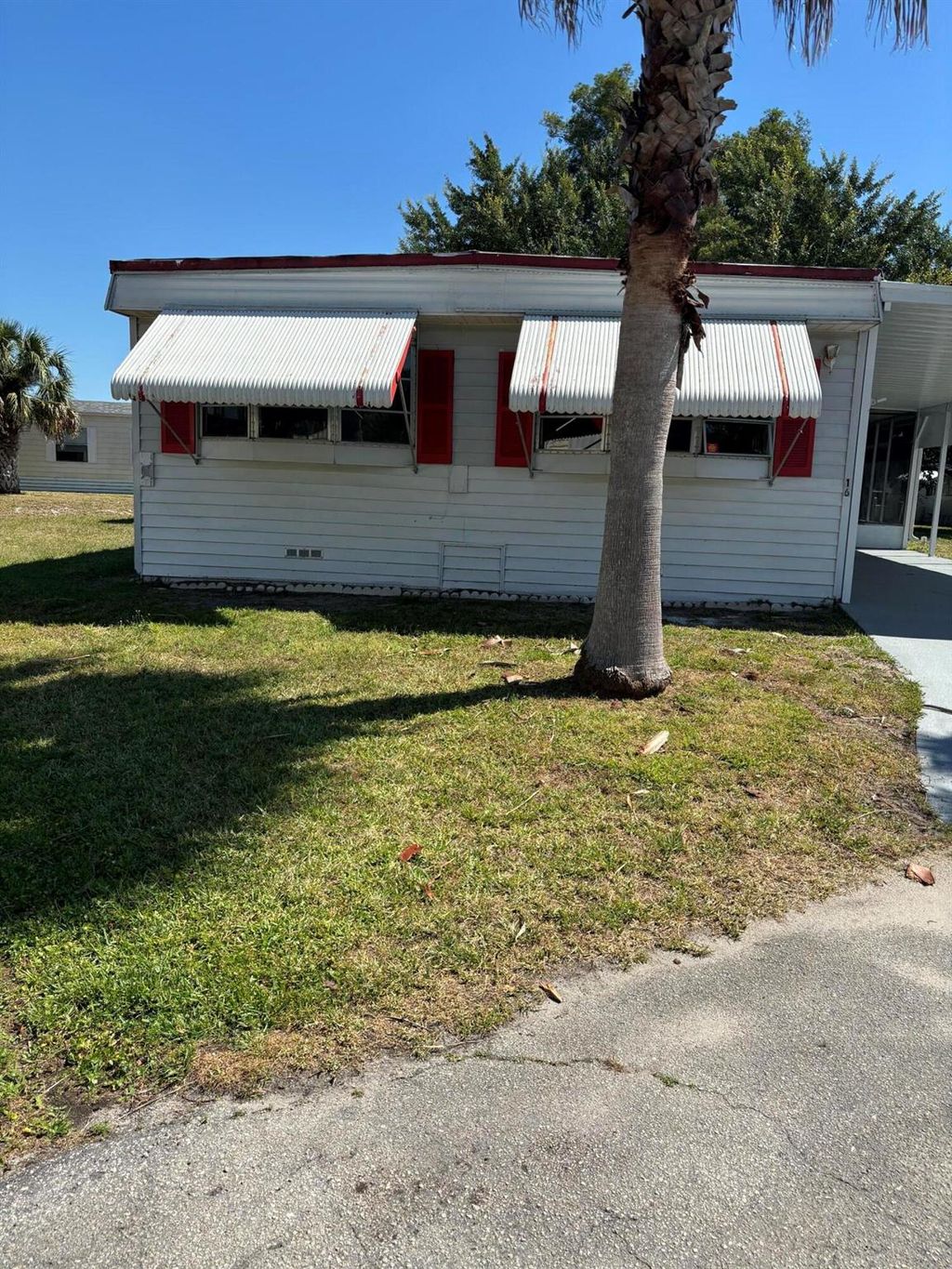 Photo of 16 SE Hermosa Lane, Port Saint Lucie, FL 34952 (MLS # R10975735)