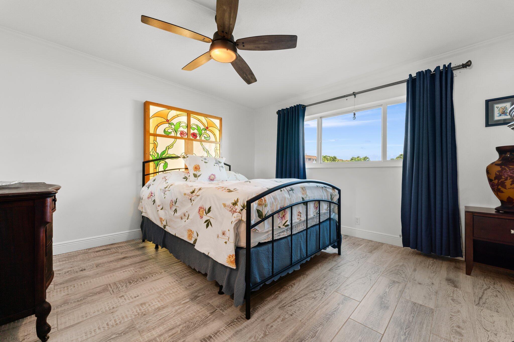 SHORE CLUB APTS A INC - Residential