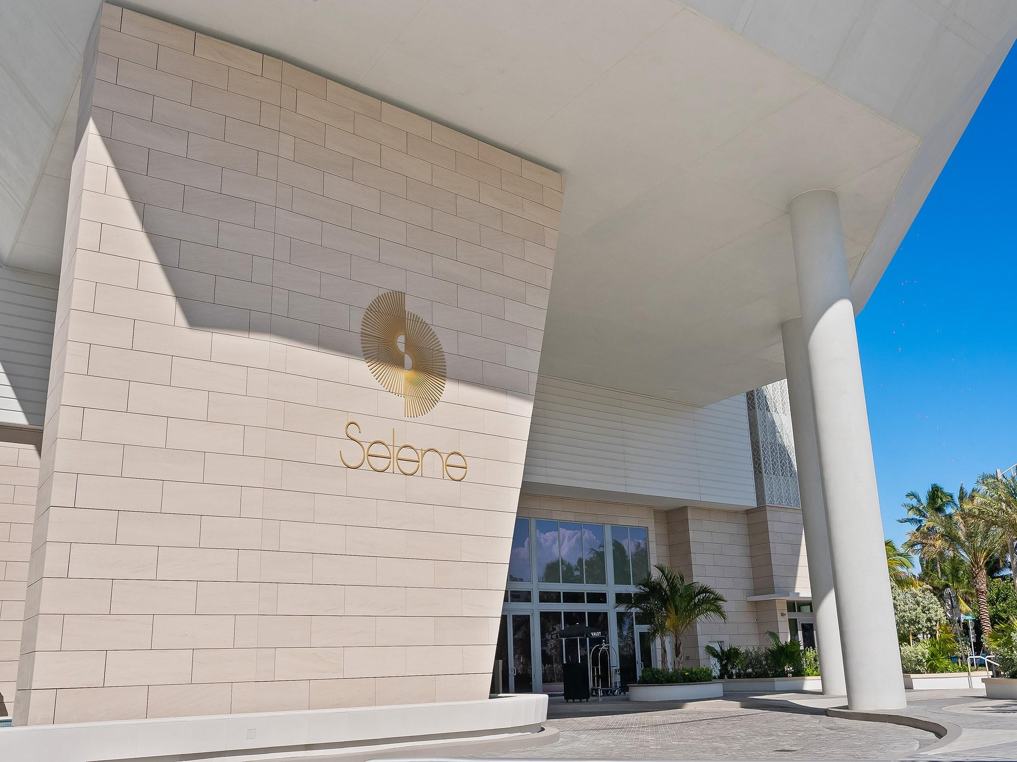 SELENE OCEANFRONT RESIDEN - Residential