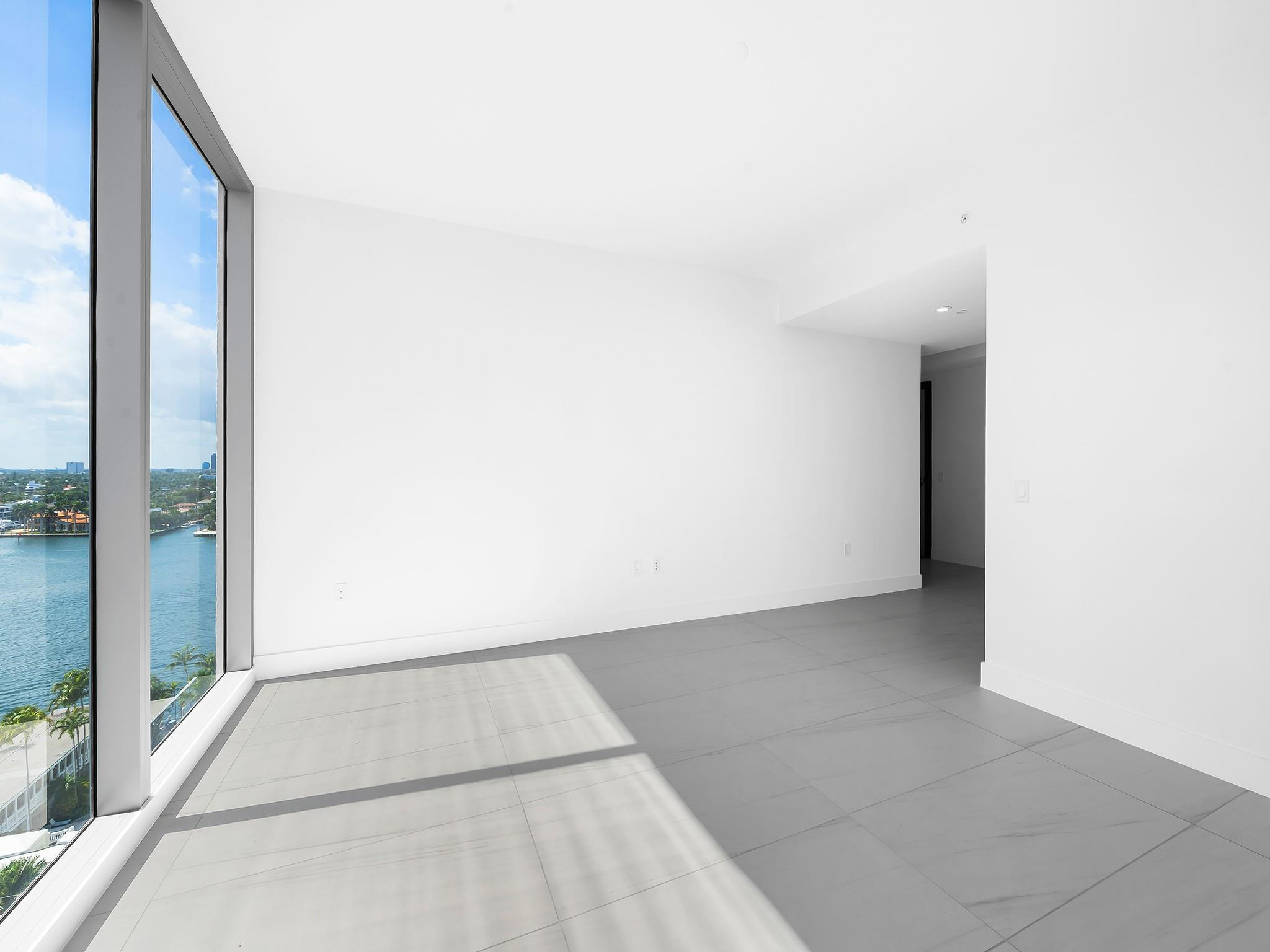 SELENE OCEANFRONT RESIDEN - Residential