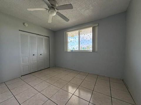 Tiny photo for 6005 Del Lago Circle #305, Sunrise, FL 33313 (MLS # B26043226)
