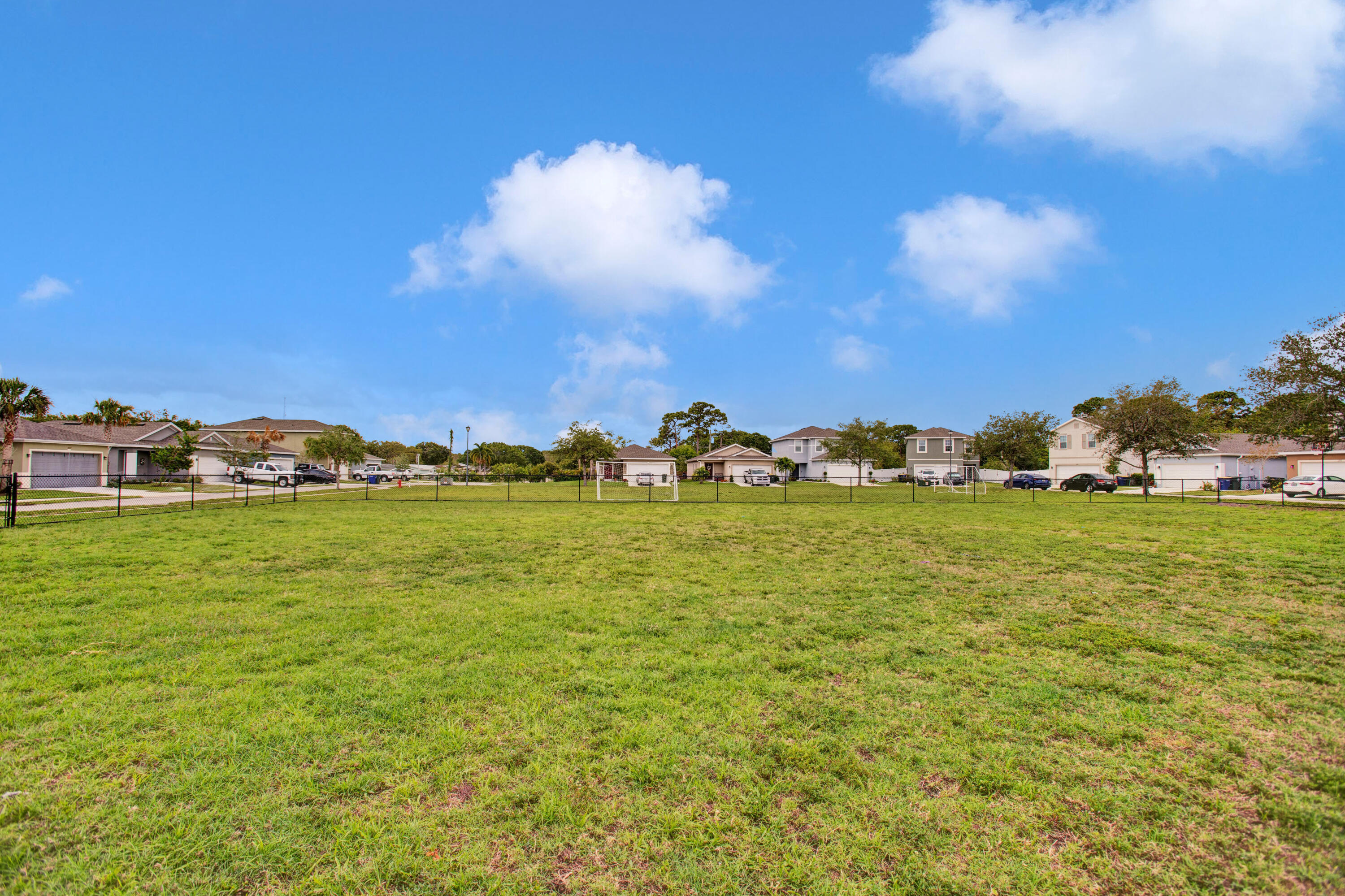 MAGNOLIA TOWNHOMES - Residential Lease