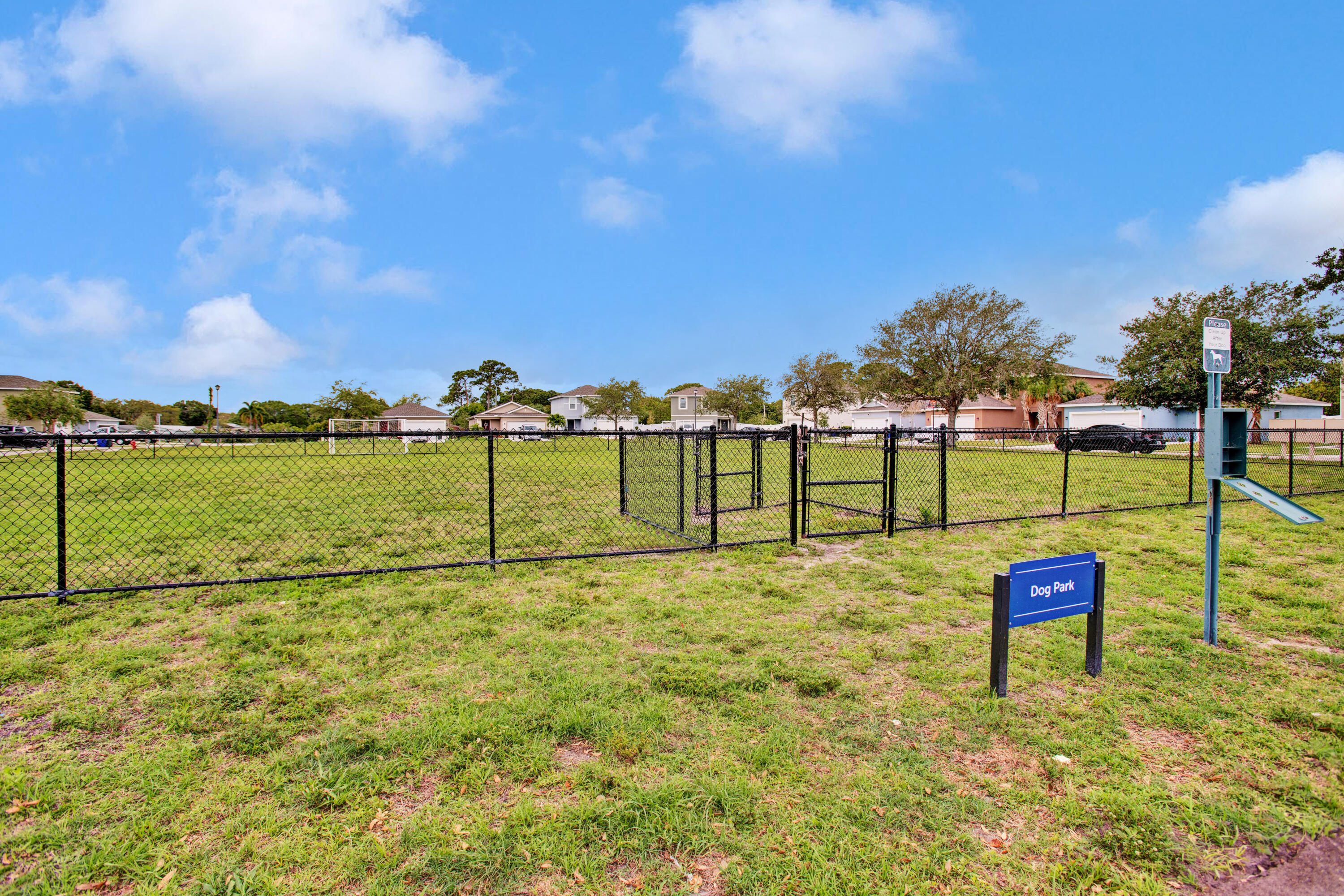 MAGNOLIA TOWNHOMES - Residential Lease