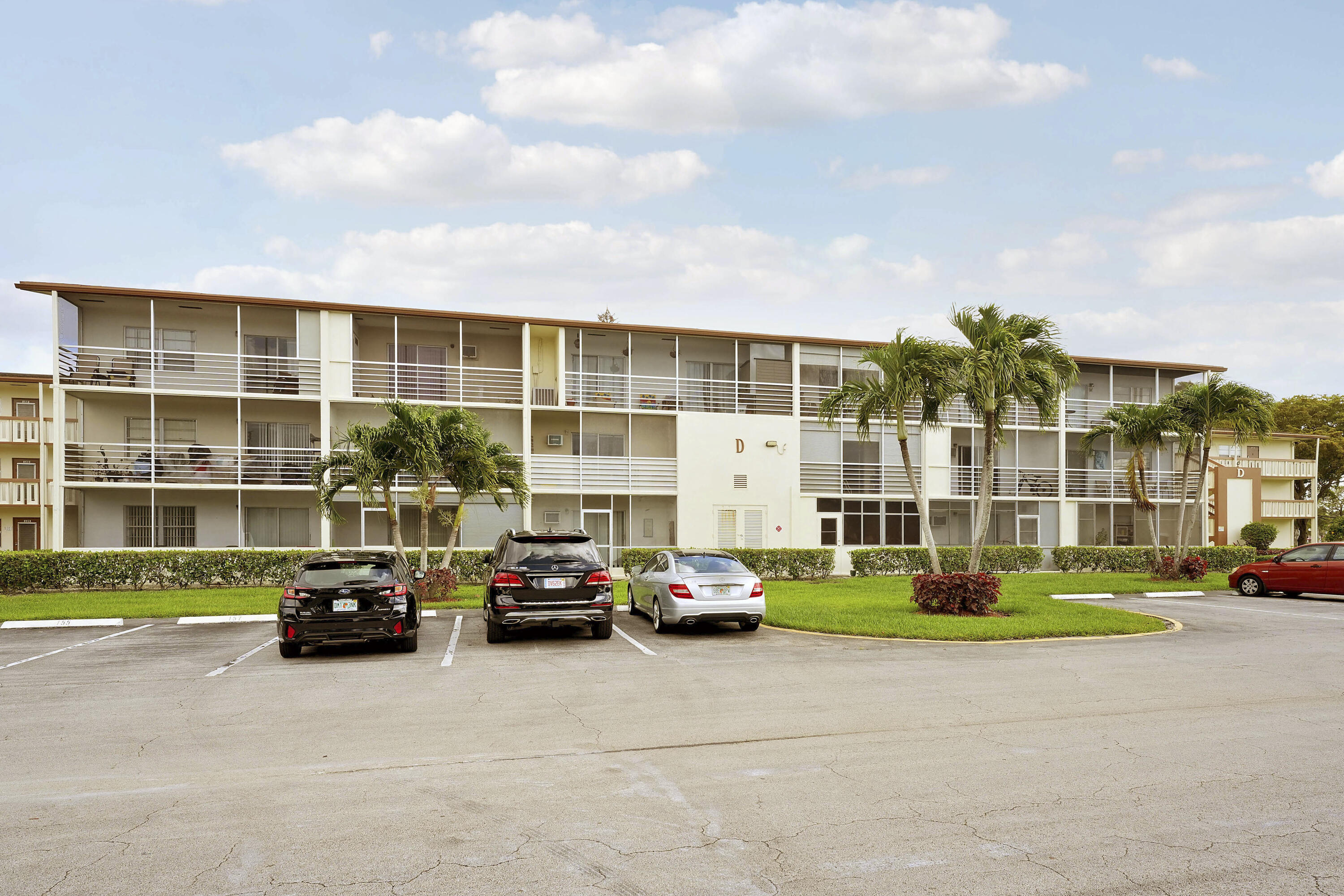 MANSFIELD AT CENTURY VILLAGE CONDO - Residential